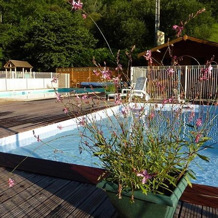 Camping Le Rey Louvie Juzon Екстер'єр фото