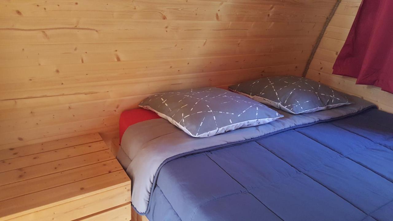 Camping Le Rey Louvie Juzon Екстер'єр фото