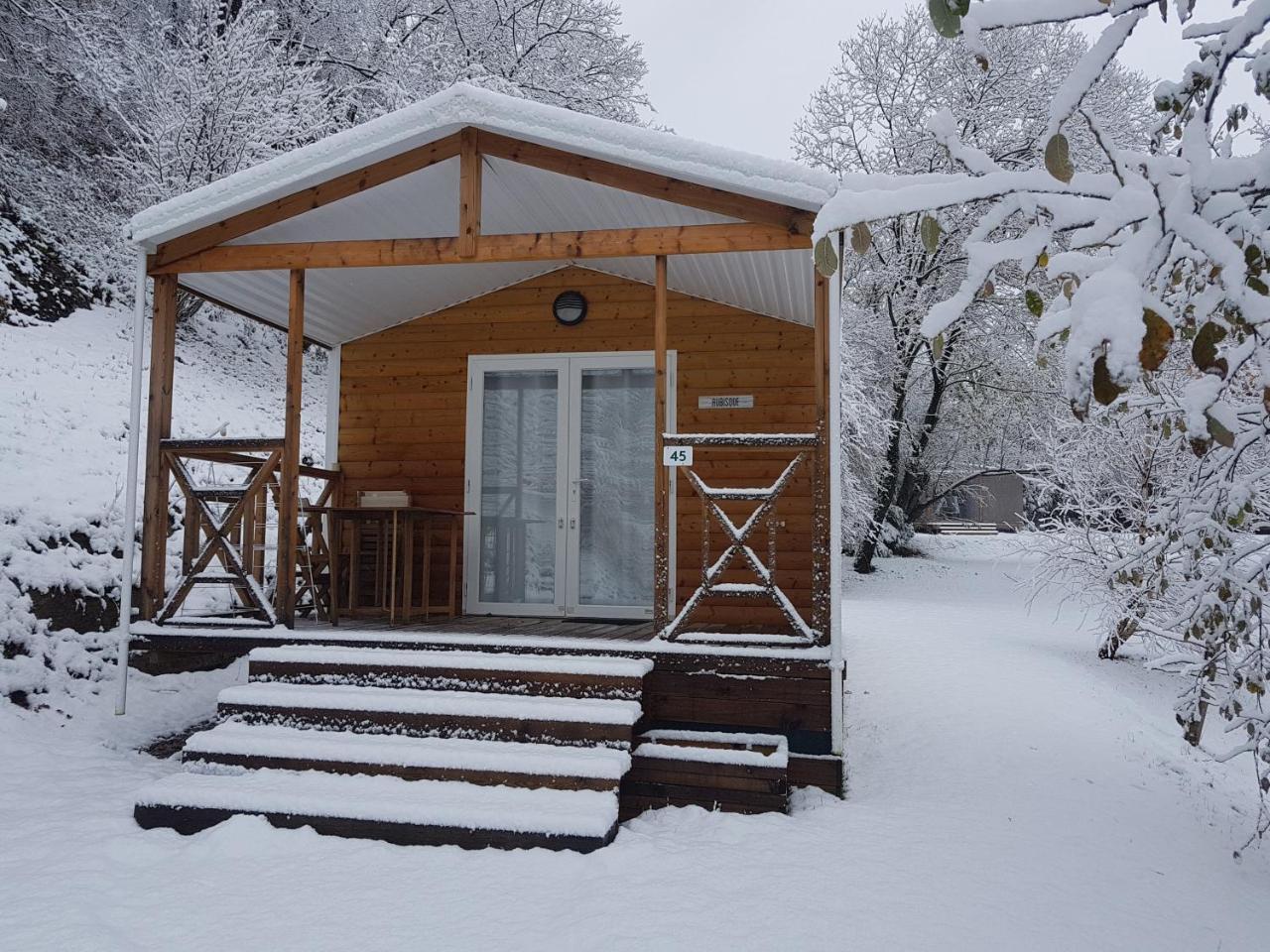 Camping Le Rey Louvie Juzon Екстер'єр фото